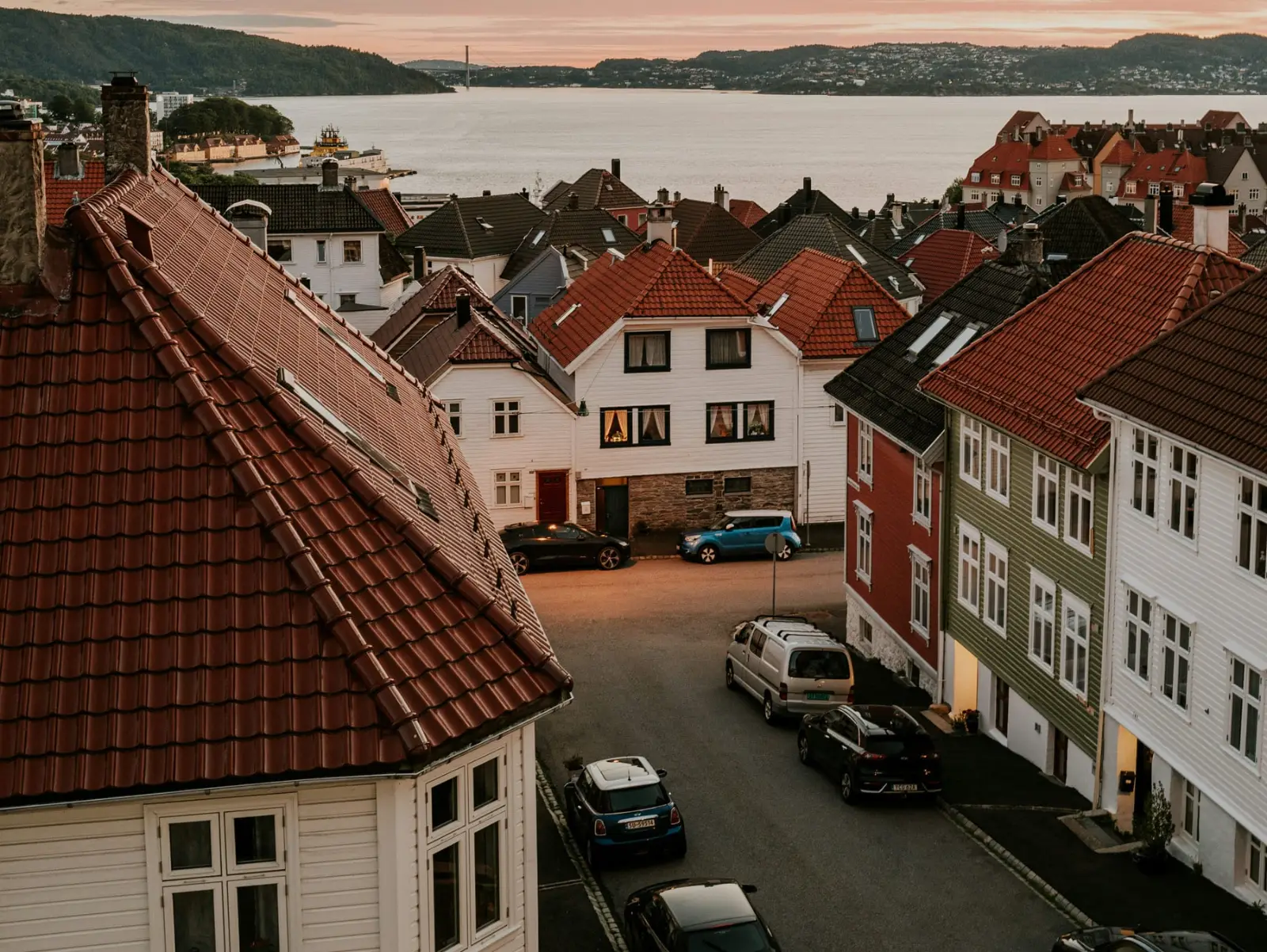 Hustak og bebyggelse i Bergen – eiendomsservice i Bergen